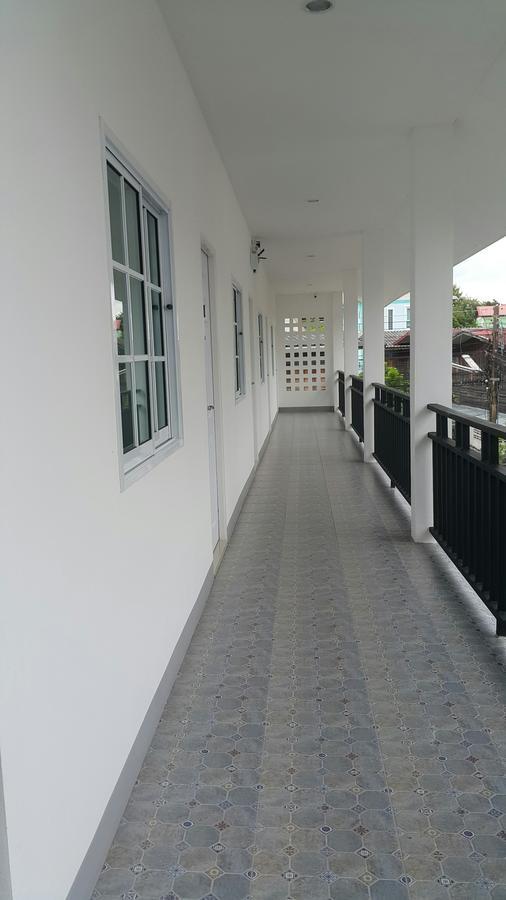 Hotel Patchy & Ppraw Family Ubon Ratchathani Exterior foto